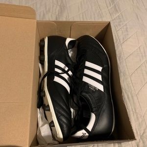 Adidas Copa Mundial Size 14. BRAND NEW